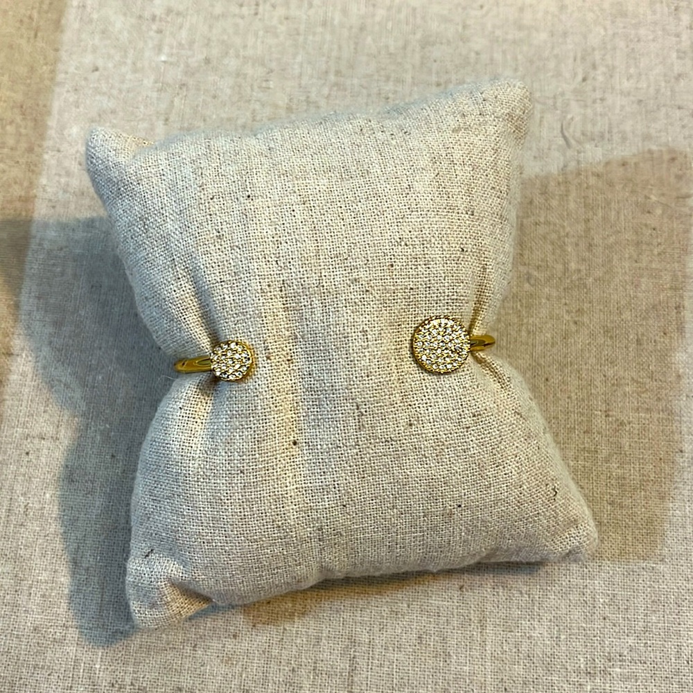 Stella and dot gold pave bracelet
